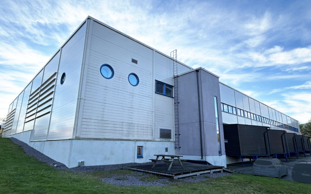 Asiakastarina: Energialuokkaa nostettiin kolme pykälää logistiikka&shy;­­­­­kiinteistöön